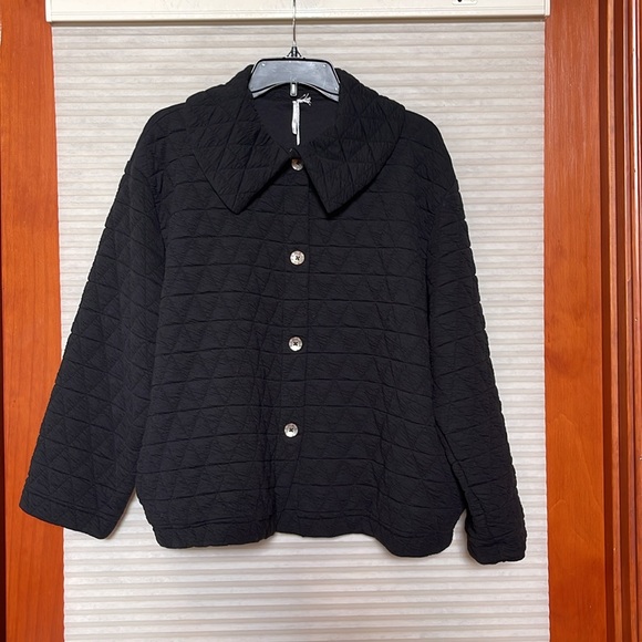 NWT hello nite black quilted jacket size Large - Picture 2 of 15